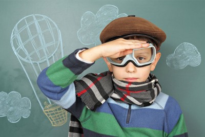 παιδί χαιρετάει και στέλνει επιστολή προς τη μητέρα του