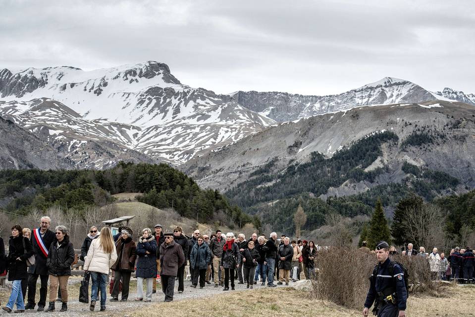 συγγενείς και φίλοι στο δυστύχημα της Germanwings