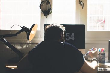 Οι αρνητικές ψυχολογικές επιδράσεις της εργασίας στην καθημερινή ζωή