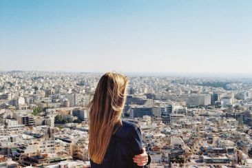 Εικόνα σου είμαι κοινωνία και σου μοιάζω