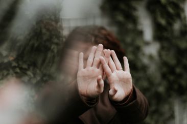 Ανακαλύφθηκε ο λόγος που η οπτική επαφή είναι δύσκολη για άτομα με αυτισμό