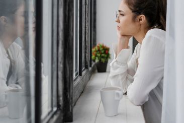 Πώς μπορείς να μάθεις να είσαι μόνος μετά από έναν χωρισμό
