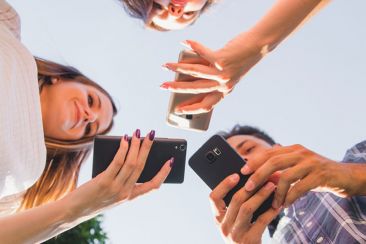 Πώς βλέπουν οι νέοι την επίδραση των social media στην ψυχική υγεία τους;