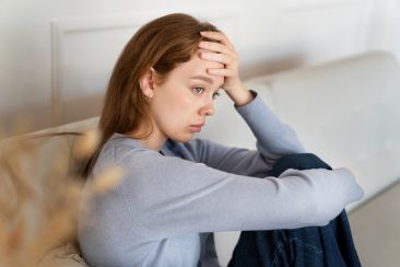Πώς το ψυχολογικό στρες επιδεινώνει την ανάπτυξη των οστών και την επούλωση των καταγμάτων
