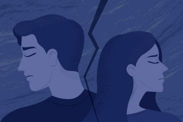 Χωρίσατε πρόσφατα και νιώθετε την καρδιά σας «ραγισμένη»; Ο φυσικός πόνος μπορεί να έχει ιατρική εξήγηση