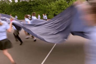 Η χαμένη παιδικότητα [ντοκιμαντέρ] [video]