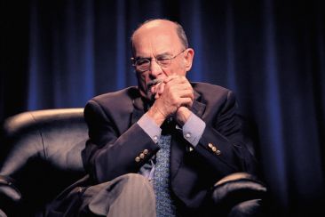 Ο Irvin Yalom μοιράζεται τις σκέψεις του σχετικά με τις προκλήσεις και τα δώρα της Ψυχοθεραπείας