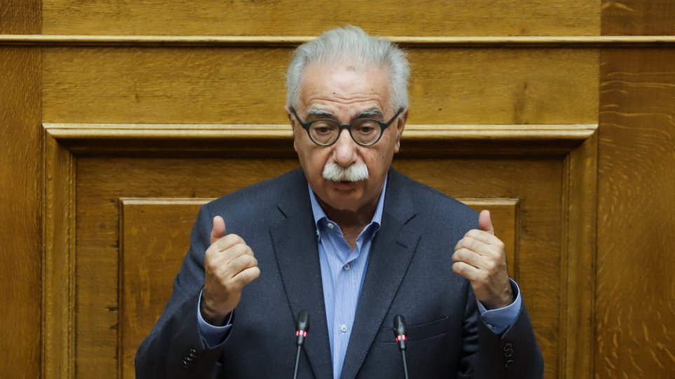 ο υπουργός παιδείας γαβρόγλου στη βουλή